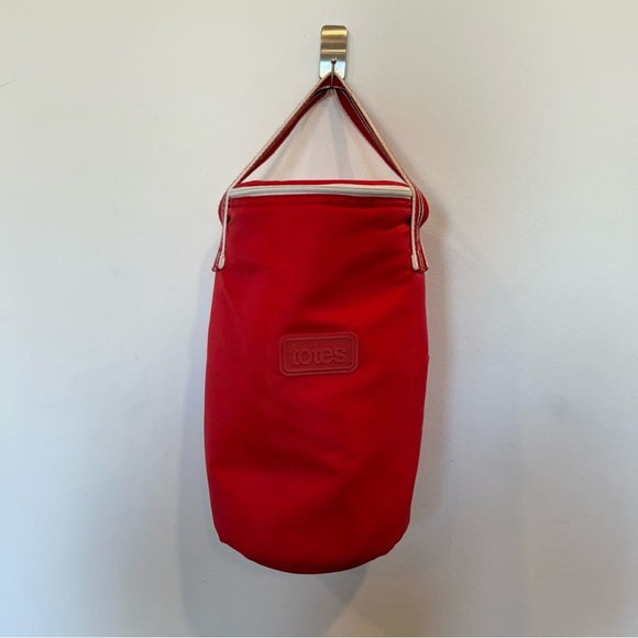 TOTES Red Vertical Drink Cooler bag RARE! - Picture 1 of 5